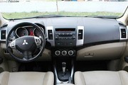 Chevrolet Captiva; Dodge Nitro; Kia Sorento; Land Rover Freelander; Mazda CX-7; Mitsubishi Outlander XL: 6x4x4