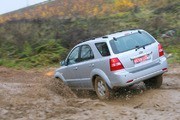 Chevrolet Captiva; Dodge Nitro; Kia Sorento; Land Rover Freelander; Mazda CX-7; Mitsubishi Outlander XL: 6x4x4
